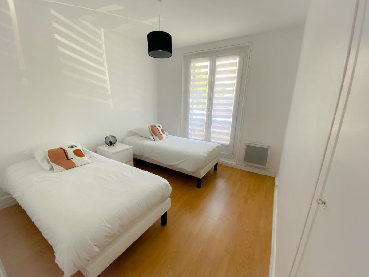 Le Familial Apartment กาเลส์ ภายนอก รูปภาพ
